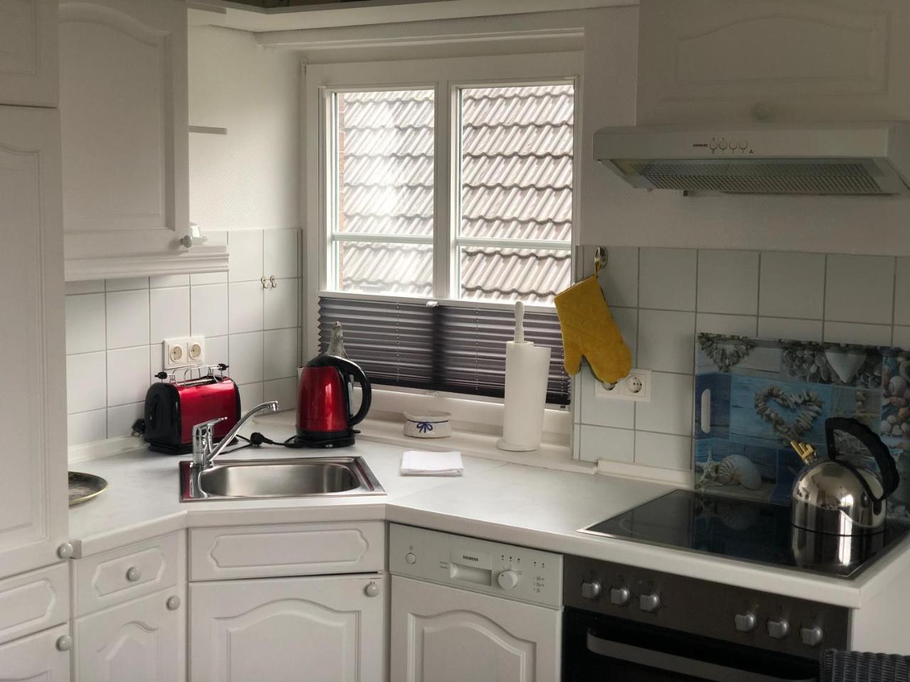 ווסטרלנד Kastanienhues Apartment מראה חיצוני תמונה